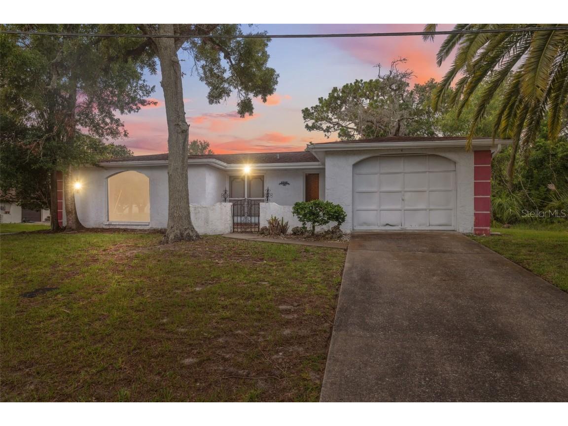 8340 Saint Marks Court Hudson FL 34667 W7876375 image1