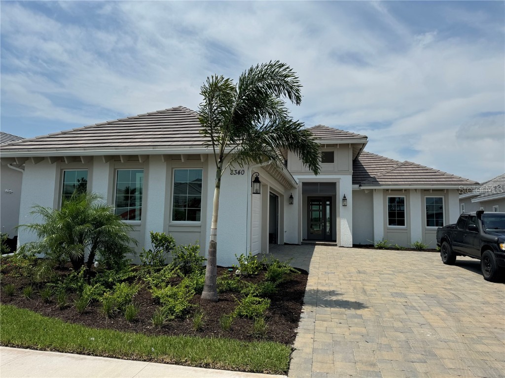 8340 Sea Glass Court Sarasota FL 34240 J978931 image1