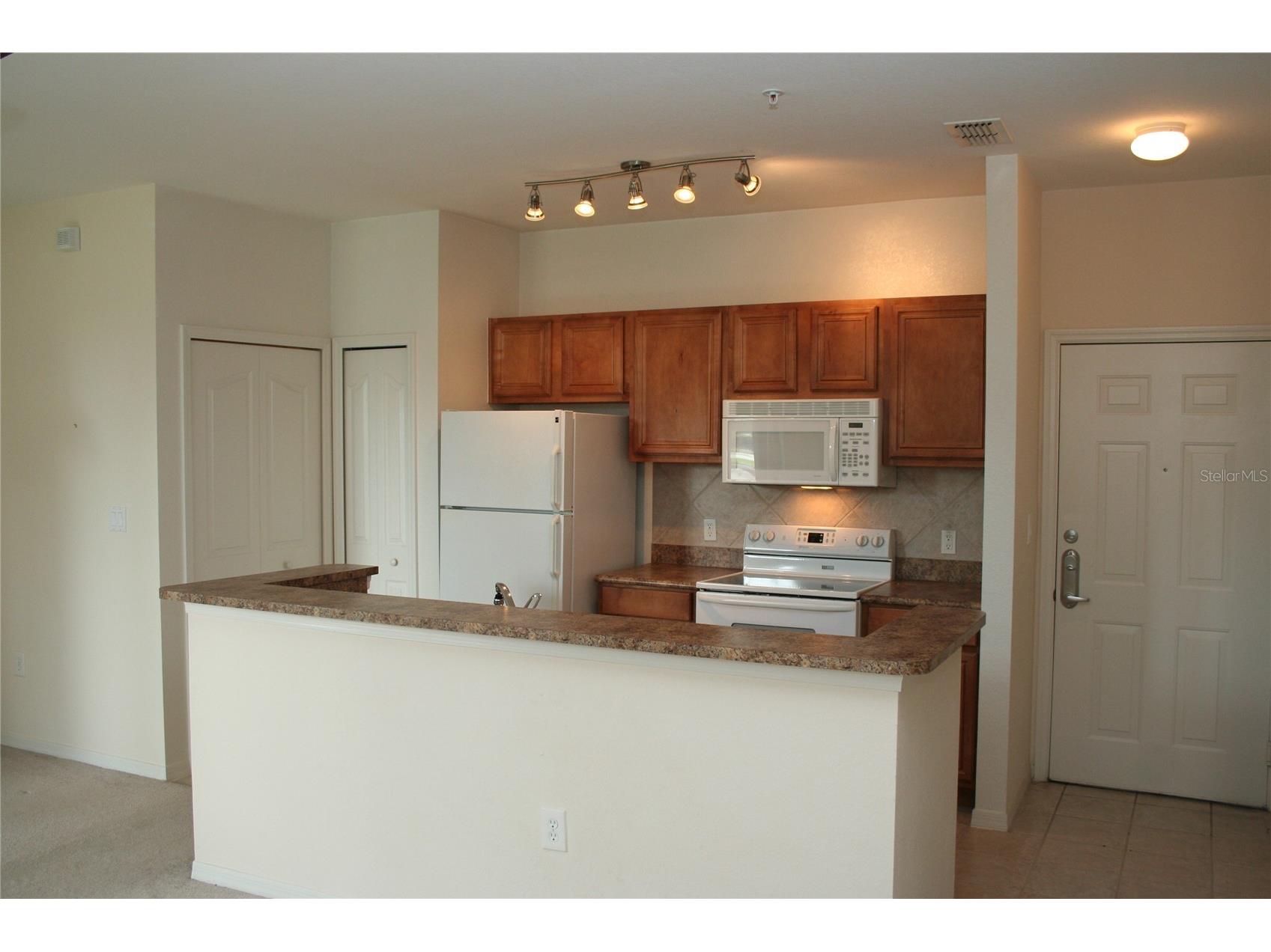 8341 38th Street Circle E #107 Sarasota FL 34243 R4911706 image3