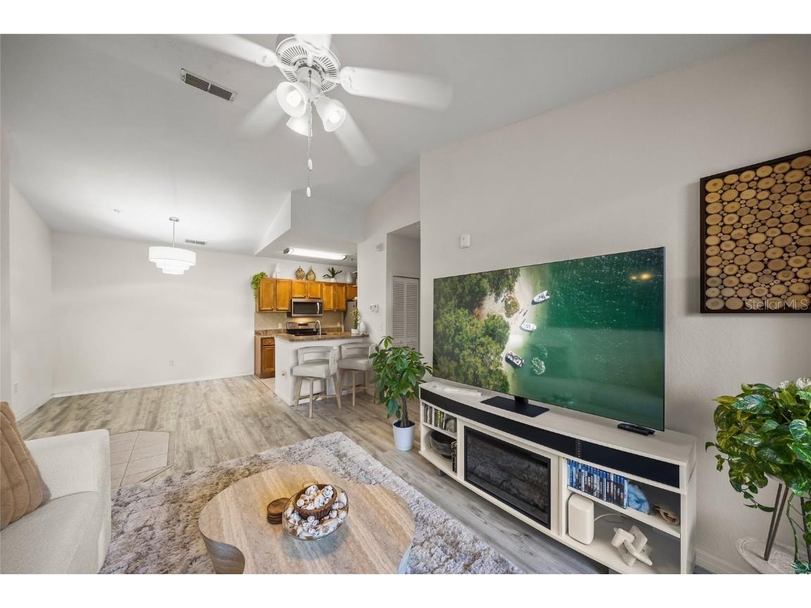 8341 38th Street Circle E #303 Sarasota FL 34243 A4674906 image10