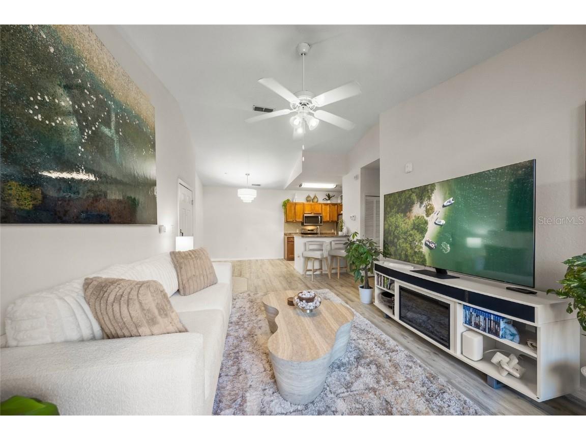 8341 38th Street Circle E #303 Sarasota FL 34243 A4674906 image11