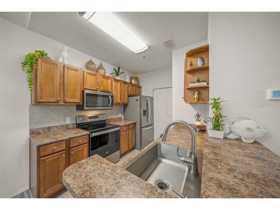 8341 38th Street Circle E #303 Sarasota FL 34243 A4674906 image17