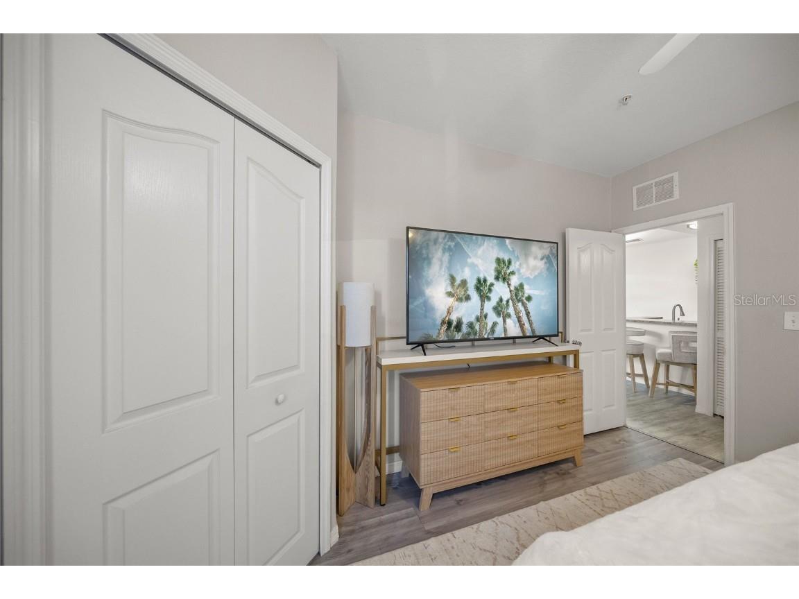 8341 38th Street Circle E #303 Sarasota FL 34243 A4674906 image22