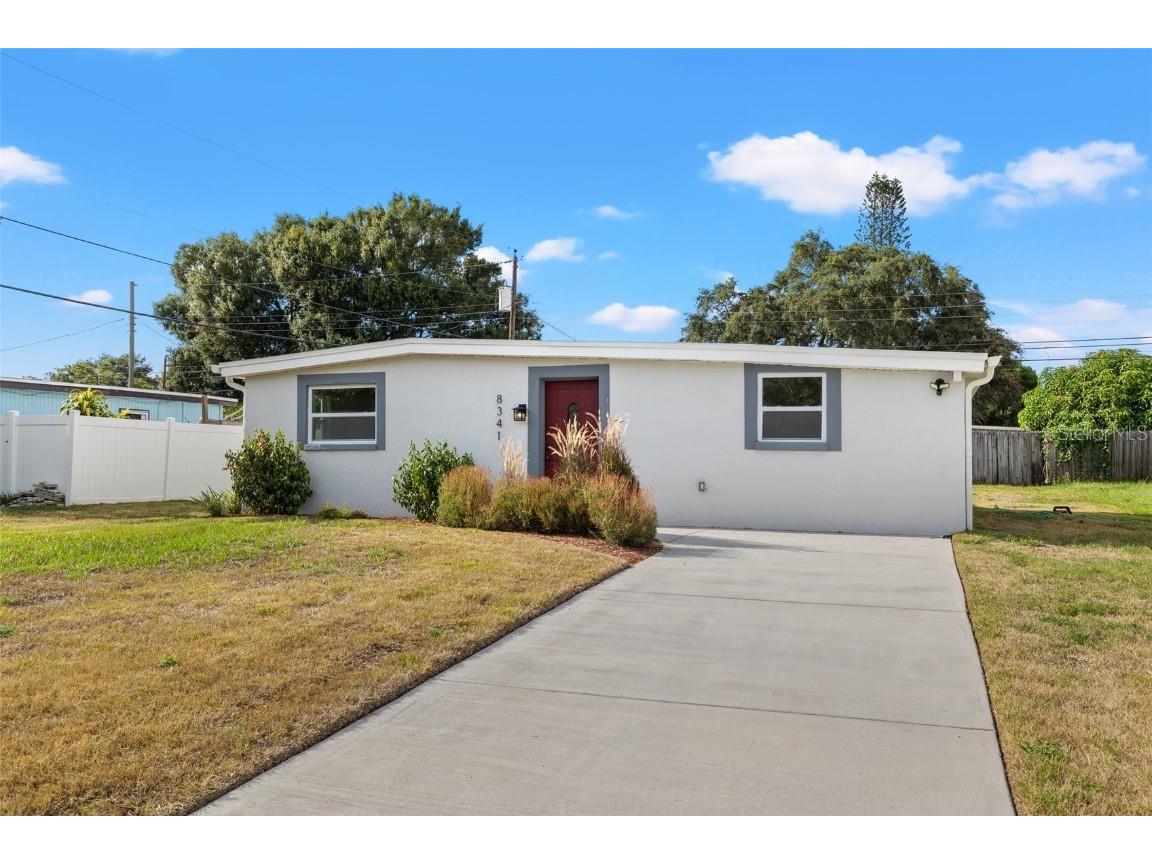 8341 94th Avenue Seminole FL 33777 U8209579 image1