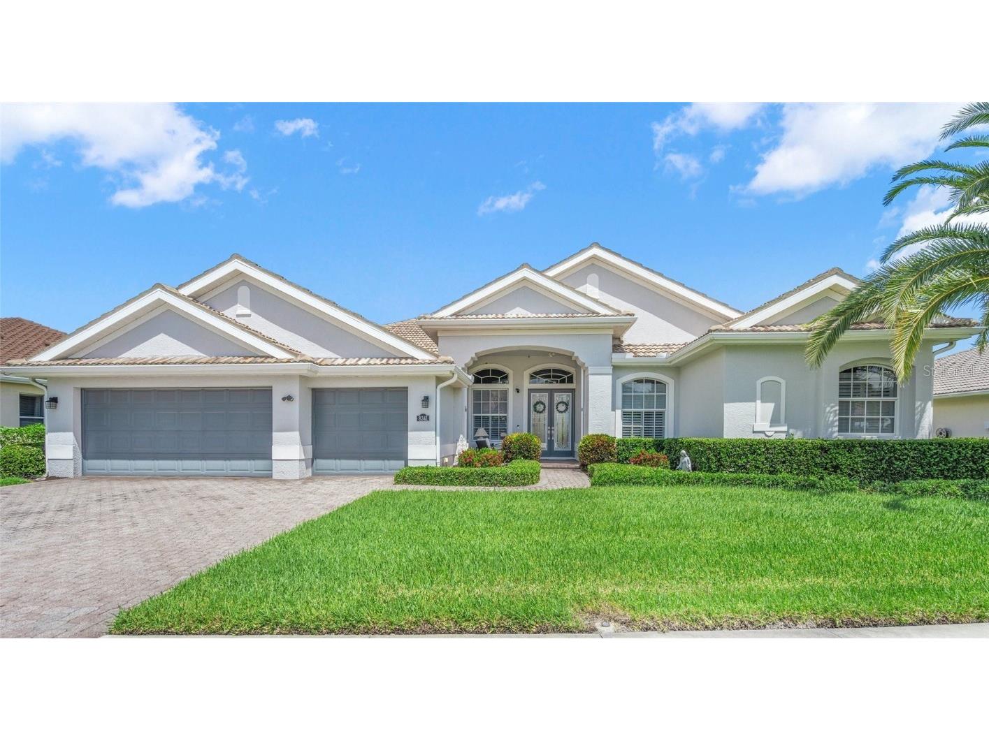 8341 Barton Farms Boulevard Sarasota FL 34240 A4614022 image1