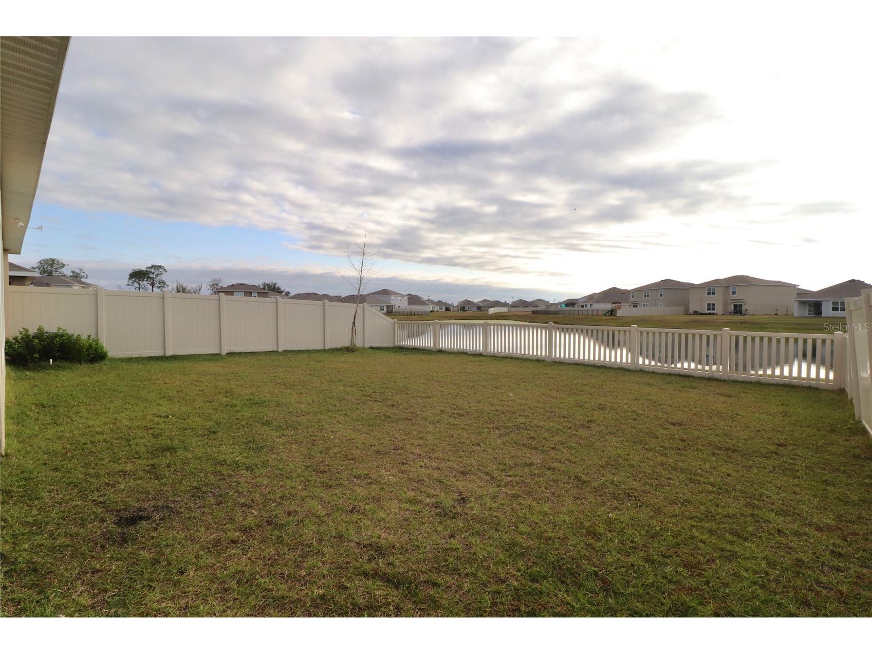 8341 Ender Hills Drive Wesley Chapel FL 33545 TB8492258 image3