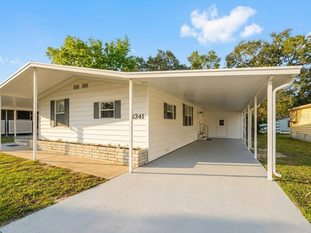 8341 Highpoint Boulevard Brooksville FL 34613 O6392256 image2