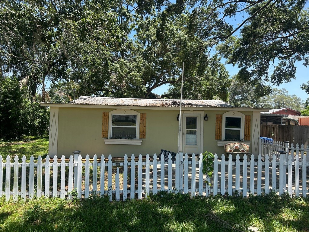 8341 June Street Tampa FL 33615 TB8386304 image1