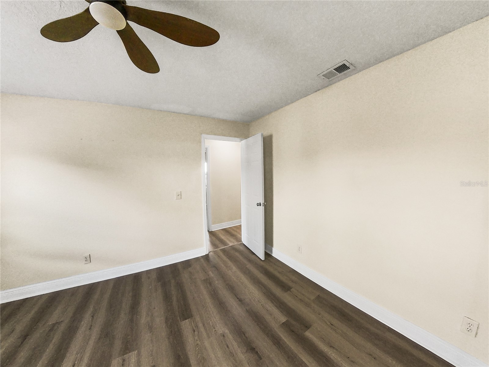 8341 Paddlewheel Street Tampa FL 33637 TB8464302 image10