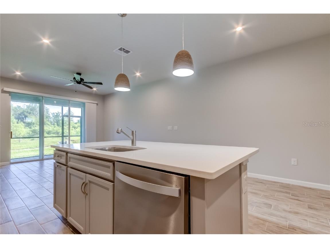 8341 Wildflower Glen Avenue Odessa FL 33556 TB8453227 image14