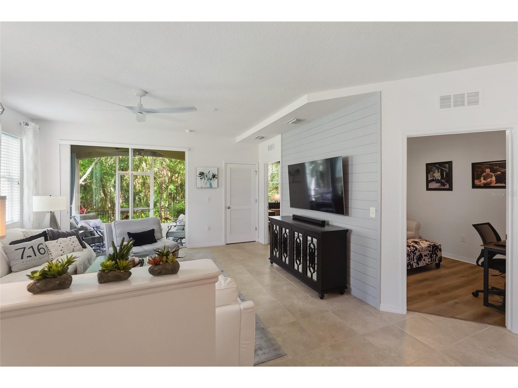 8342 Enclave Way #102 Sarasota FL 34243 A4688186 image4