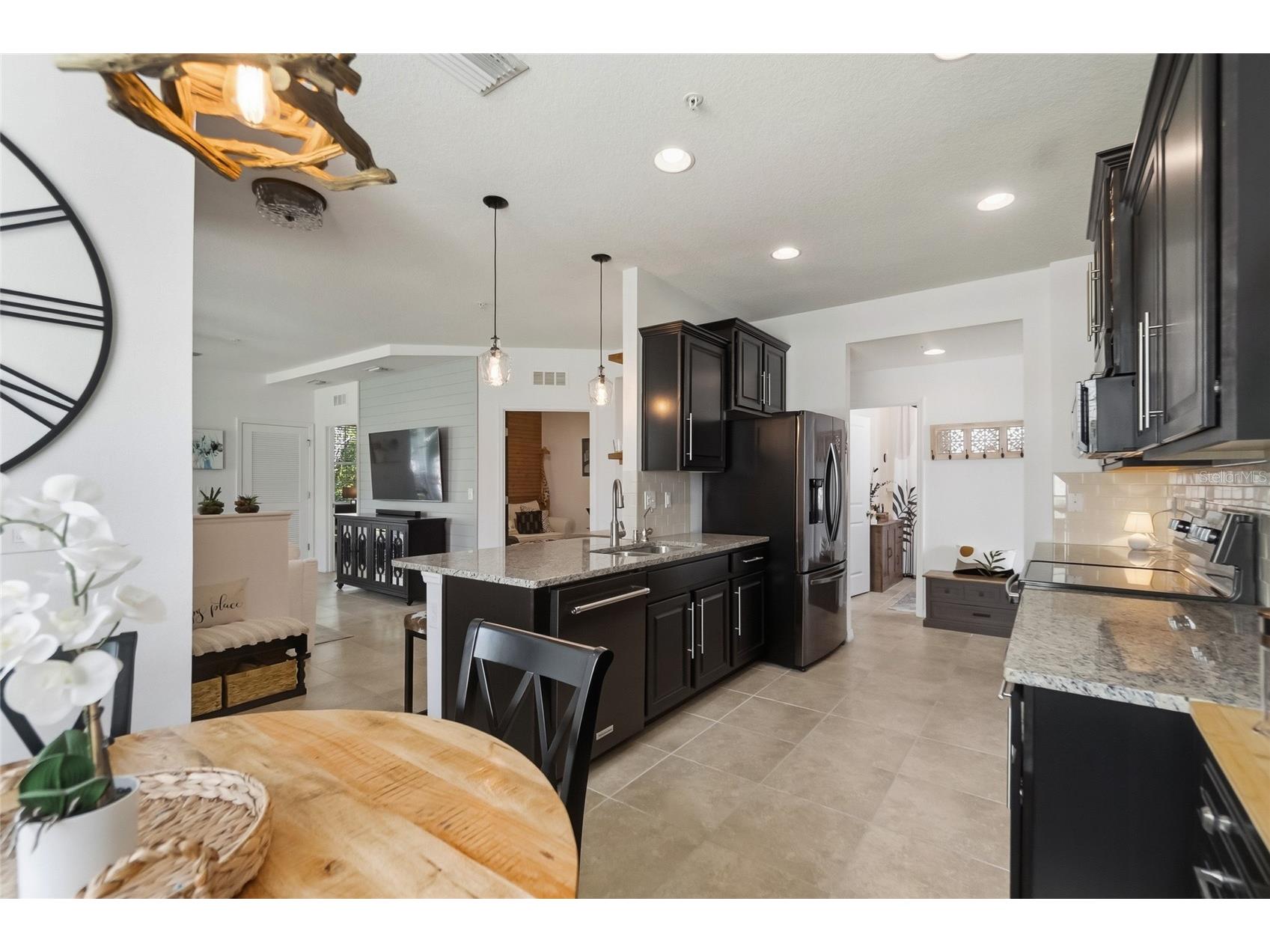 8342 Enclave Way #102 Sarasota FL 34243 A4688186 image8