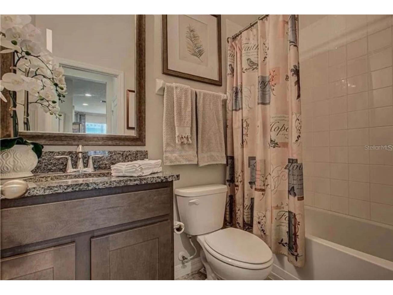 8342 Enclave Way #104 Sarasota FL 34243 A4690842 image16