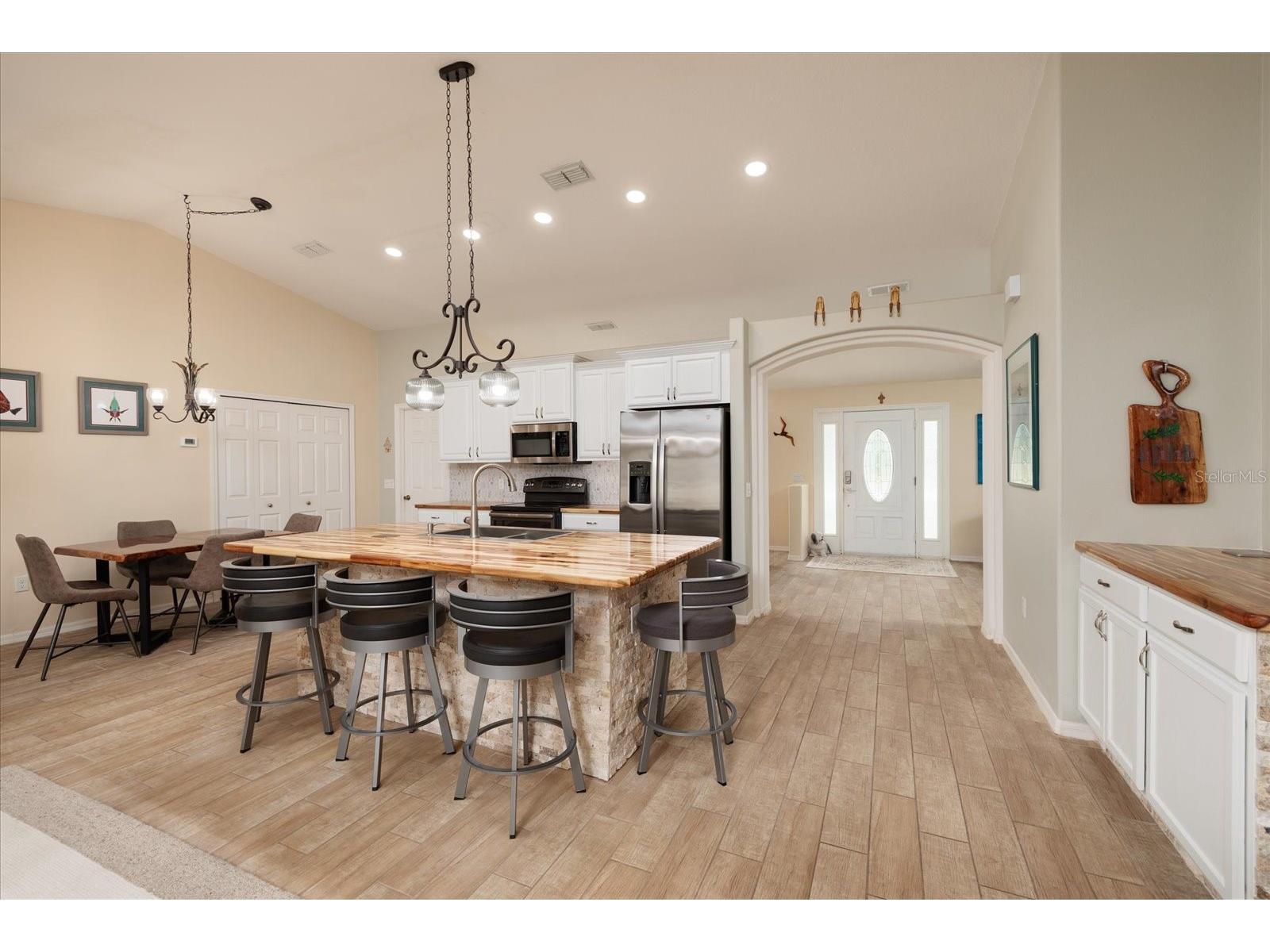 8343 Nittany Road Weeki Wachee FL 34613 TB8518668 image16