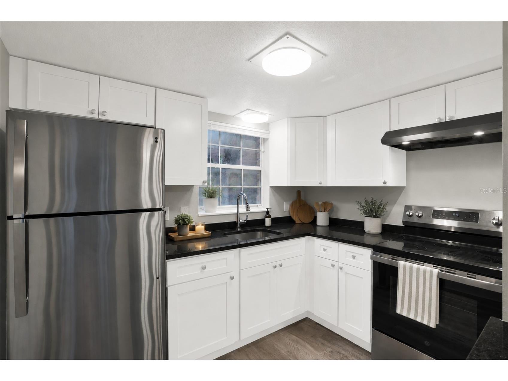 8345 13th Street N #B Saint Petersburg FL 33702 TB8512946 image11