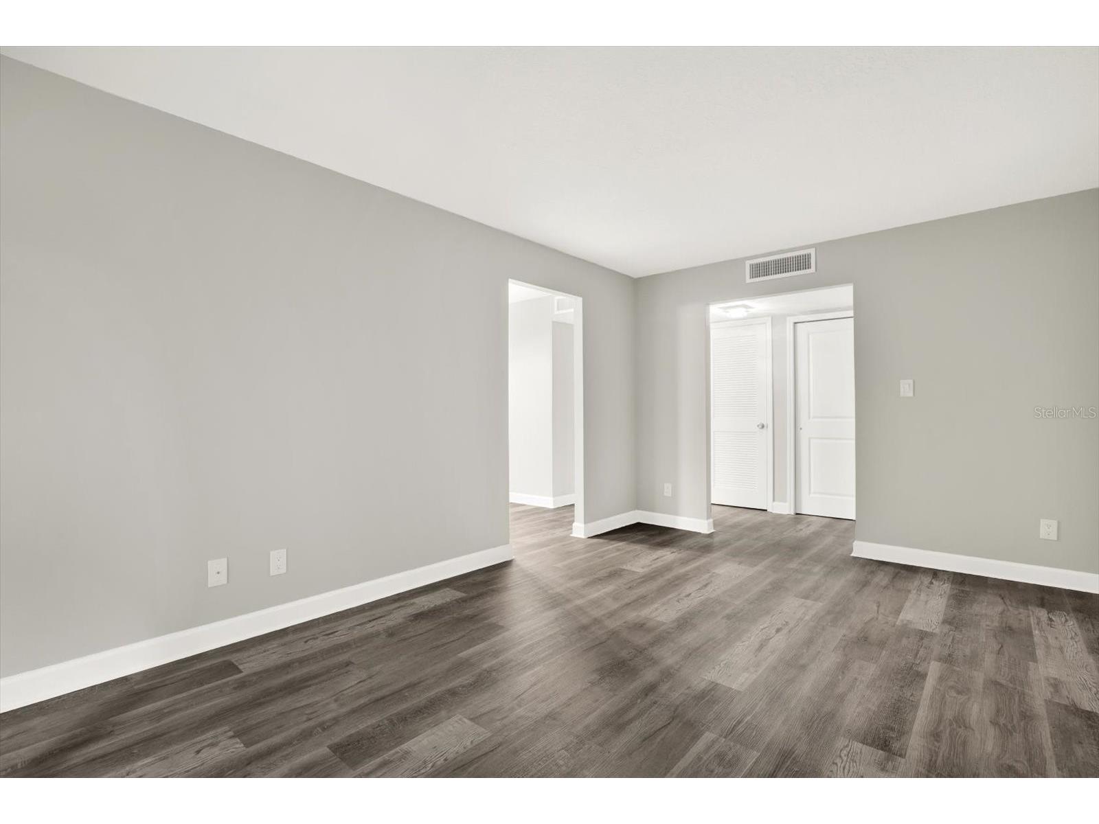8345 13th Street N #B Saint Petersburg FL 33702 TB8512946 image8