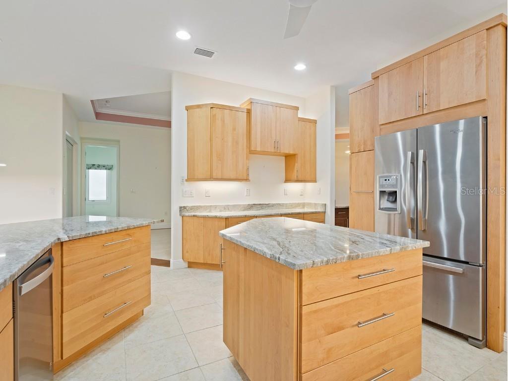 8348 Bridgeport Bay Circle Mount Dora FL 32757 O6328646 image16