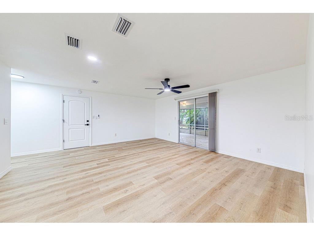 835 5th Street Port Orange FL 32129 W7881807 image7