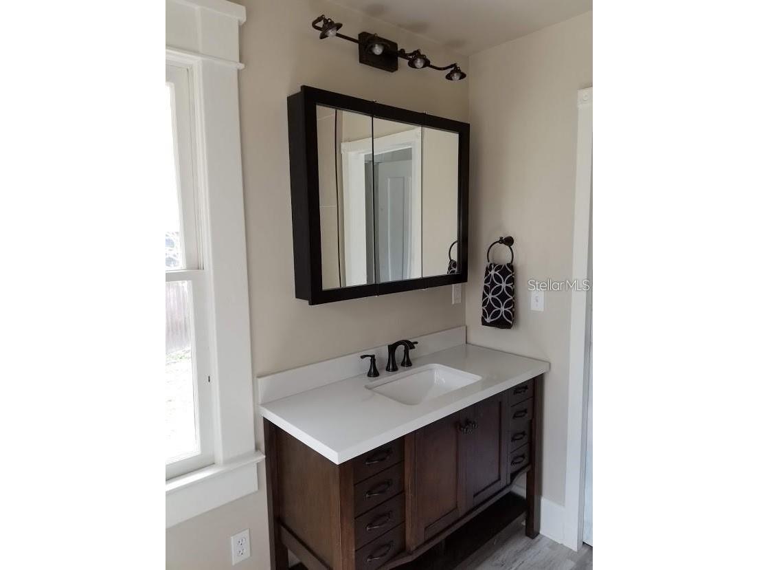 835 7th Avenue S #2 Saint Petersburg FL 33701 A4693803 image7