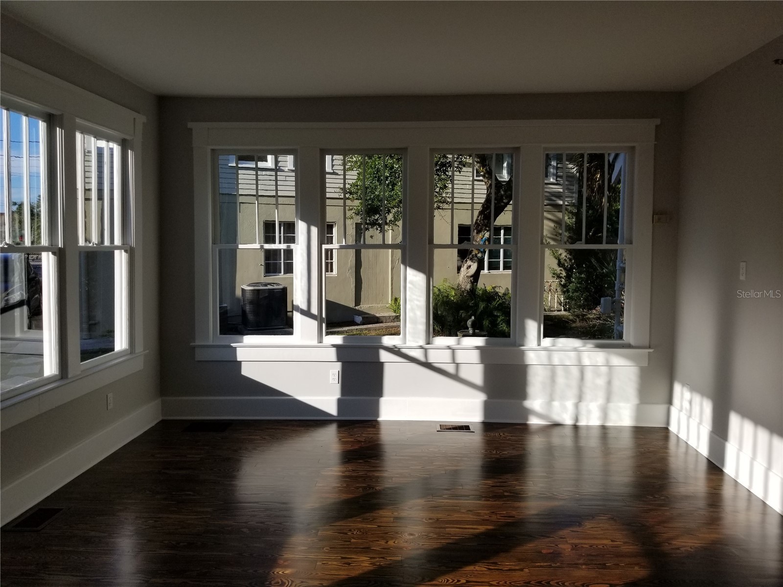 835 7th Avenue S #3 Saint Petersburg FL 33701 A4700140 image3