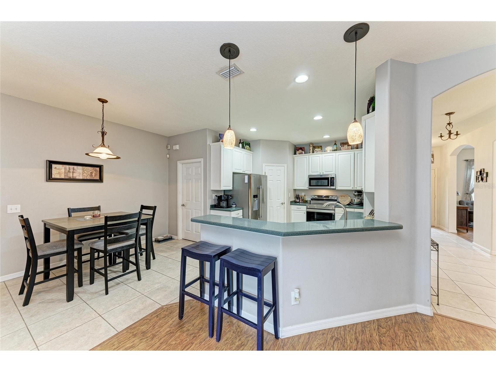 835 Cedarcrest Court Sarasota FL 34232 A4680801 image14