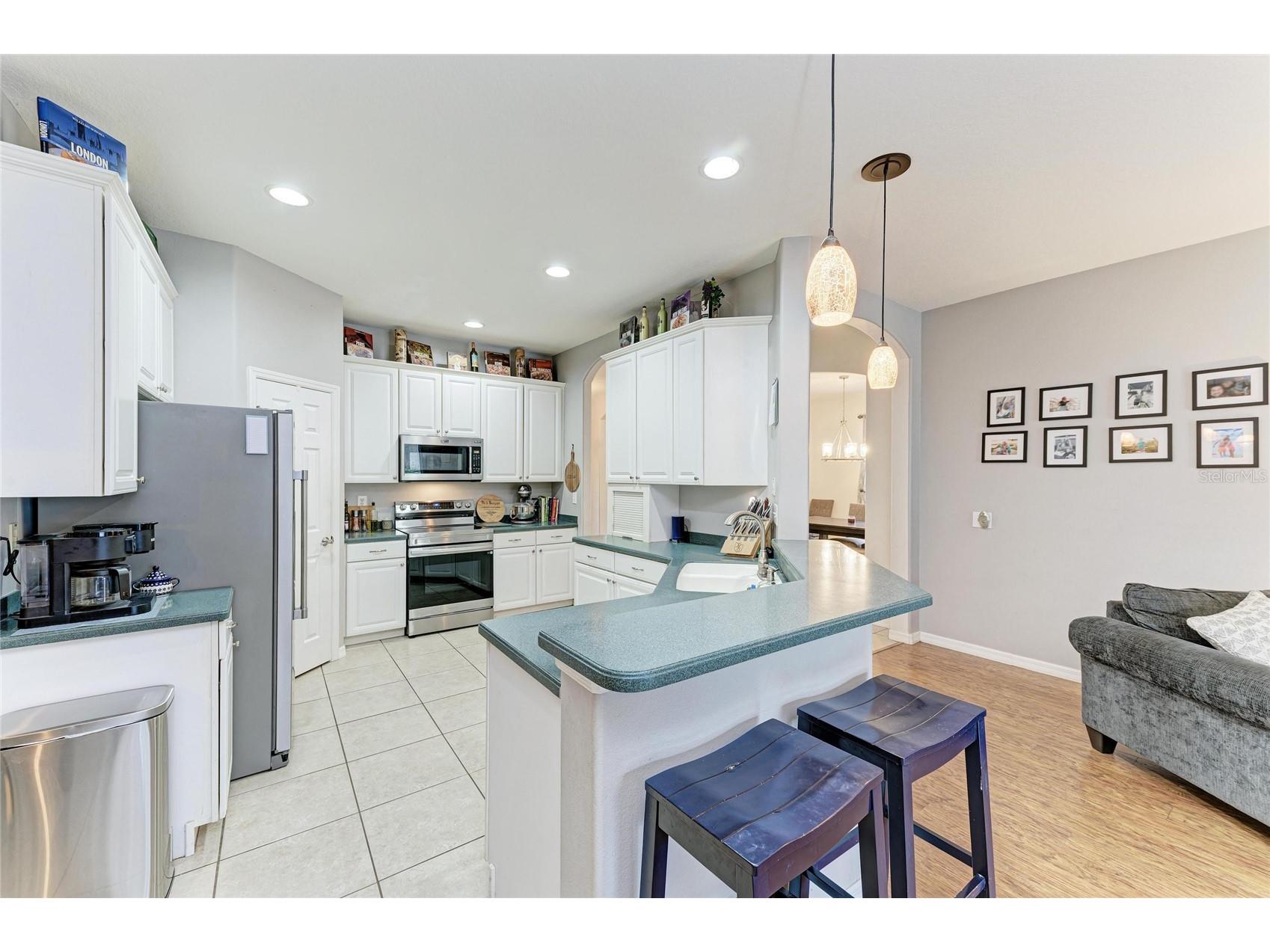 835 Cedarcrest Court Sarasota FL 34232 A4680801 image16