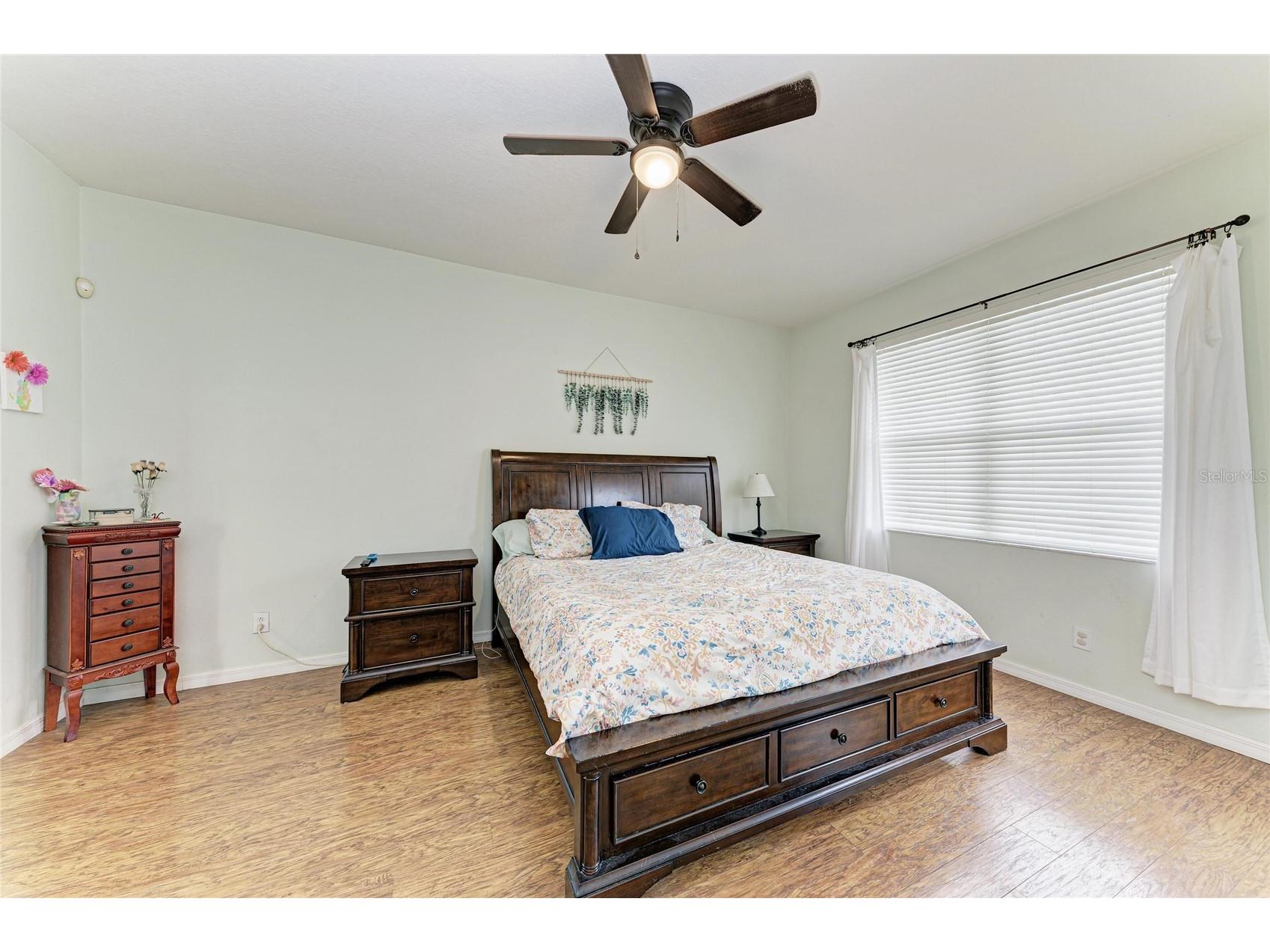 835 Cedarcrest Court Sarasota FL 34232 A4680801 image27