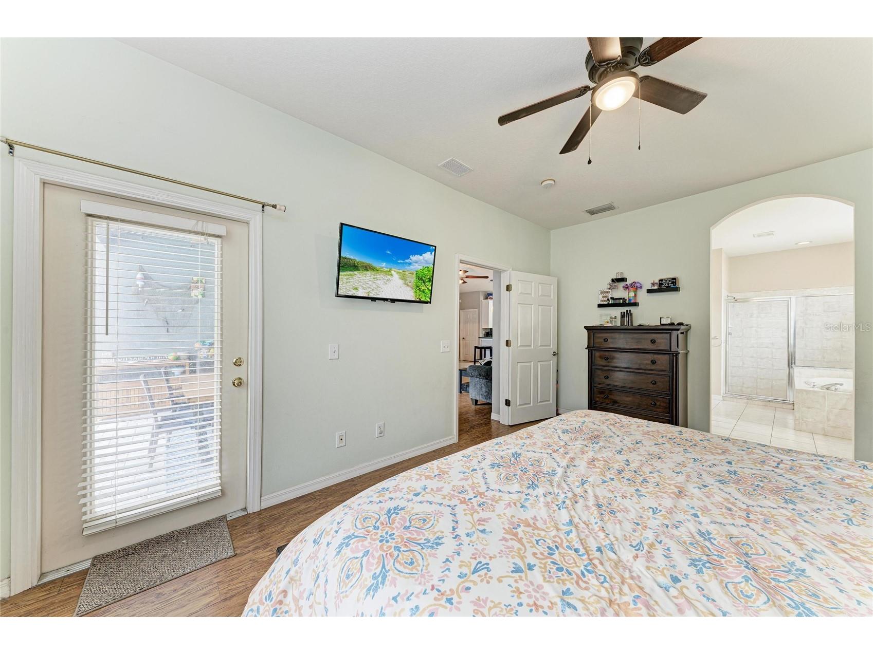 835 Cedarcrest Court Sarasota FL 34232 A4680801 image28