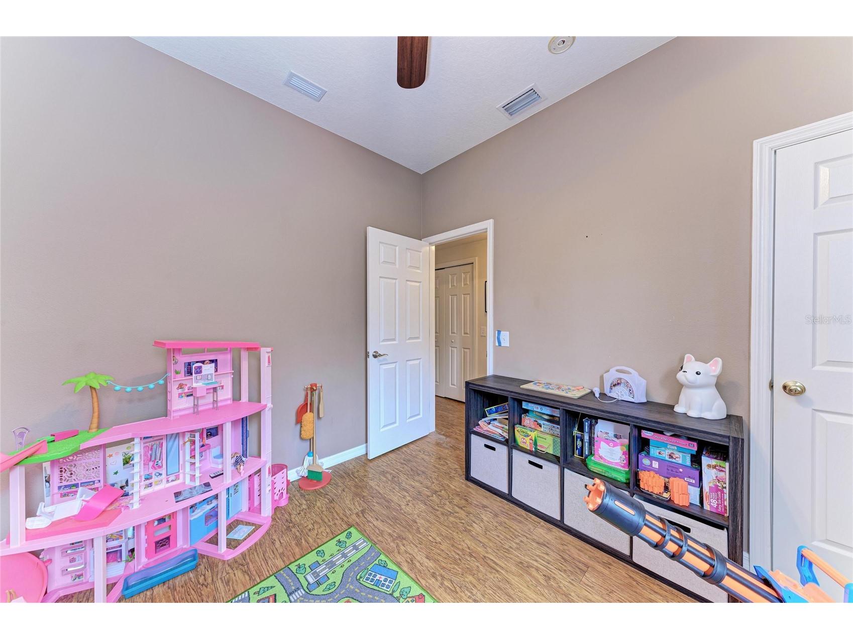 835 Cedarcrest Court Sarasota FL 34232 A4680801 image40