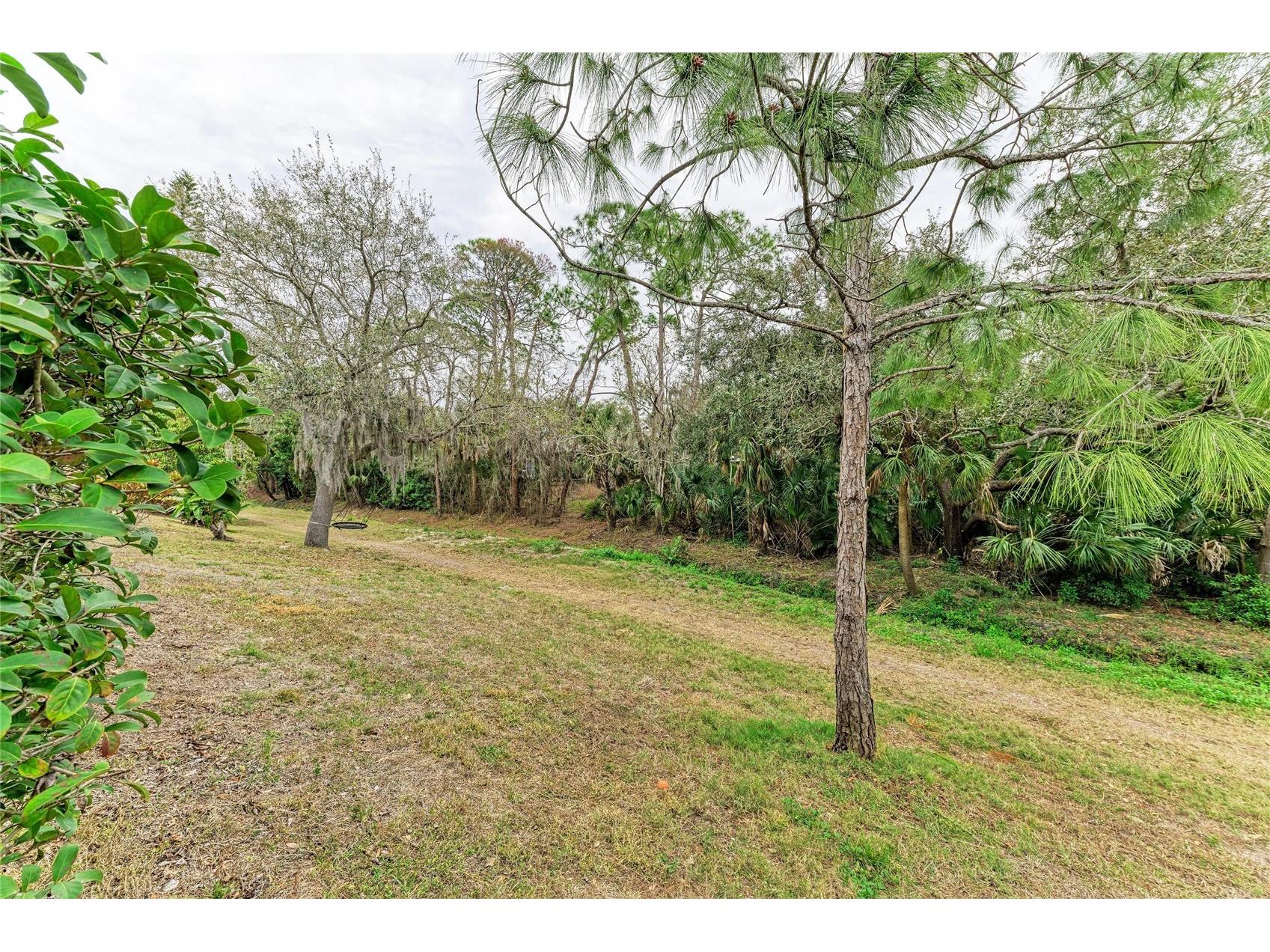 835 Cedarcrest Court Sarasota FL 34232 A4680801 image55