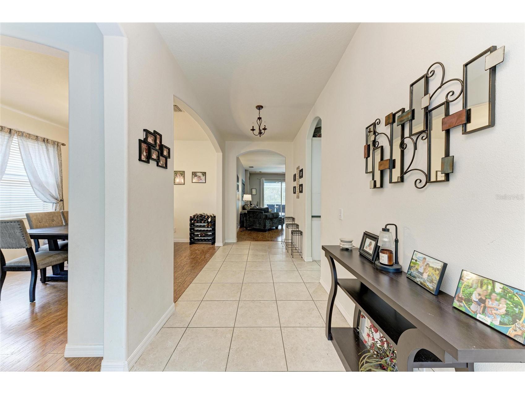 835 Cedarcrest Court Sarasota FL 34232 A4680801 image7