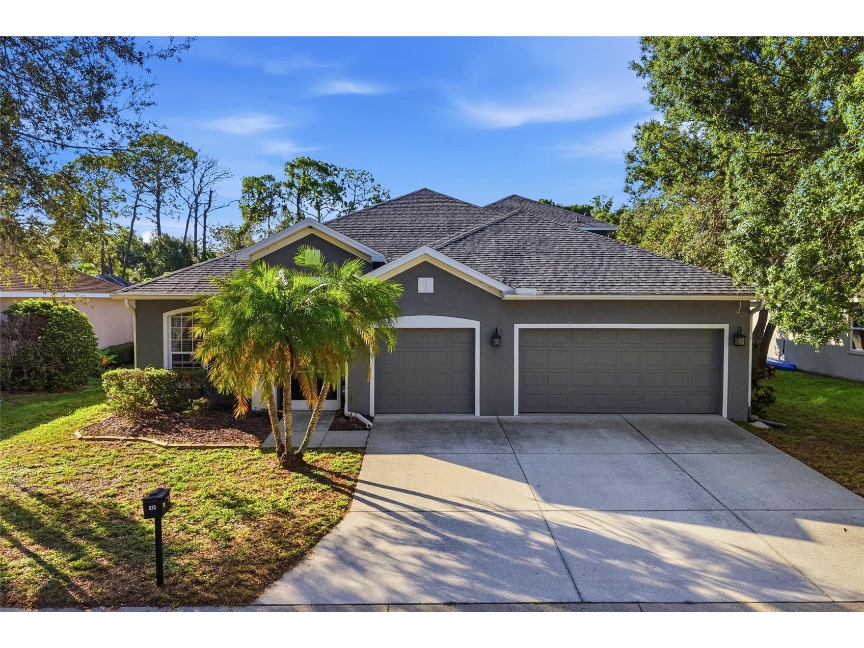 835 Cedarcrest Court Sarasota FL 34232 A4697832 image2