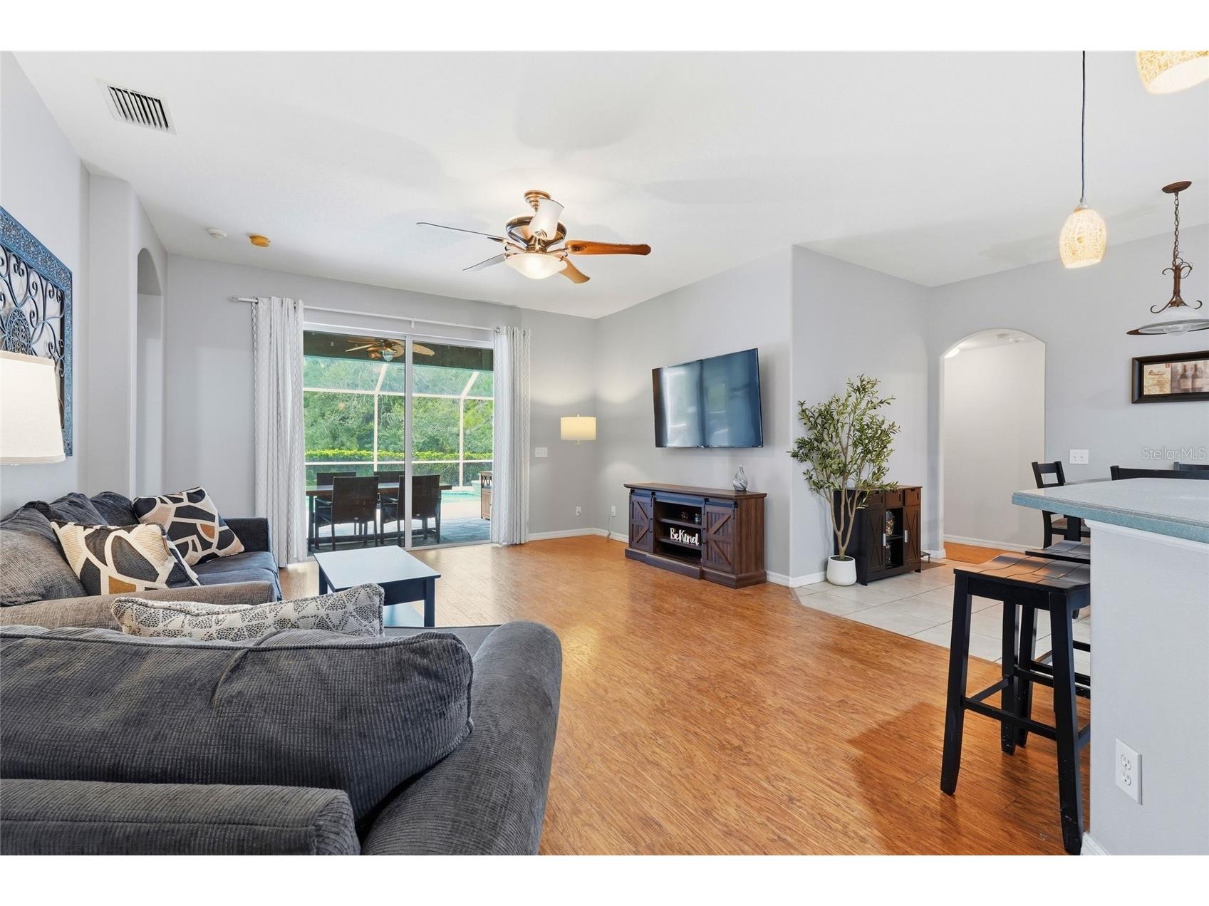 835 Cedarcrest Court Sarasota FL 34232 A4697832 image54