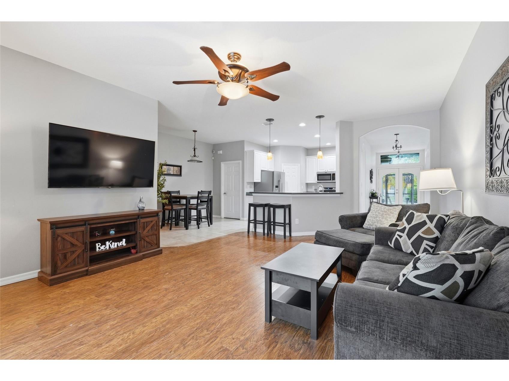 835 Cedarcrest Court Sarasota FL 34232 A4697832 image58