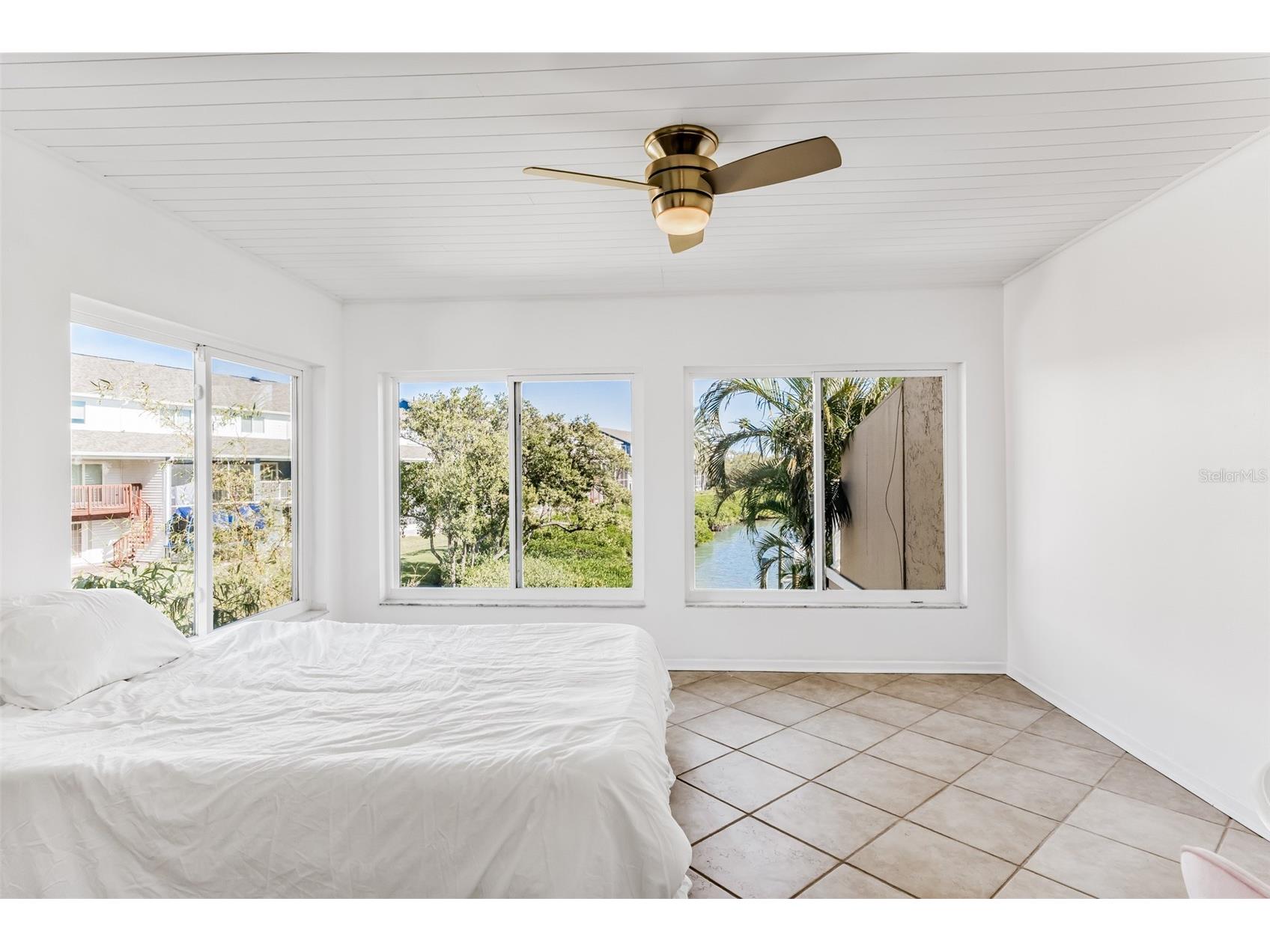 835 E Gulf Boulevard #101 Indian Rocks Beach FL 33785 TB8452218 image30