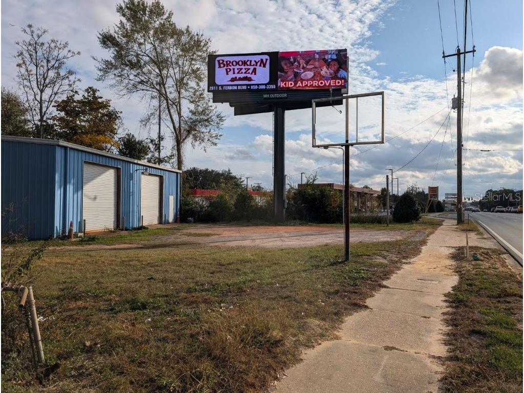 835 N Ferdon Boulevard Crestview FL 32536 A4673424 image7