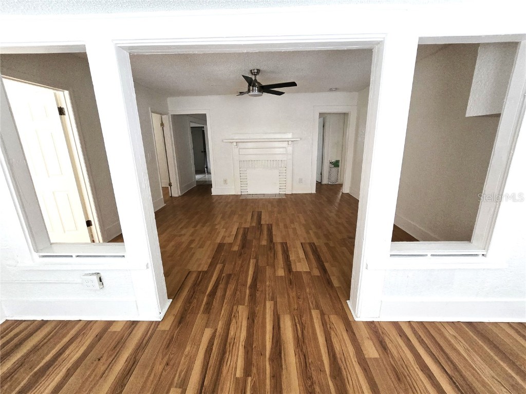 835 Newton Avenue S Saint Petersburg FL 33701 TB8428652 image2