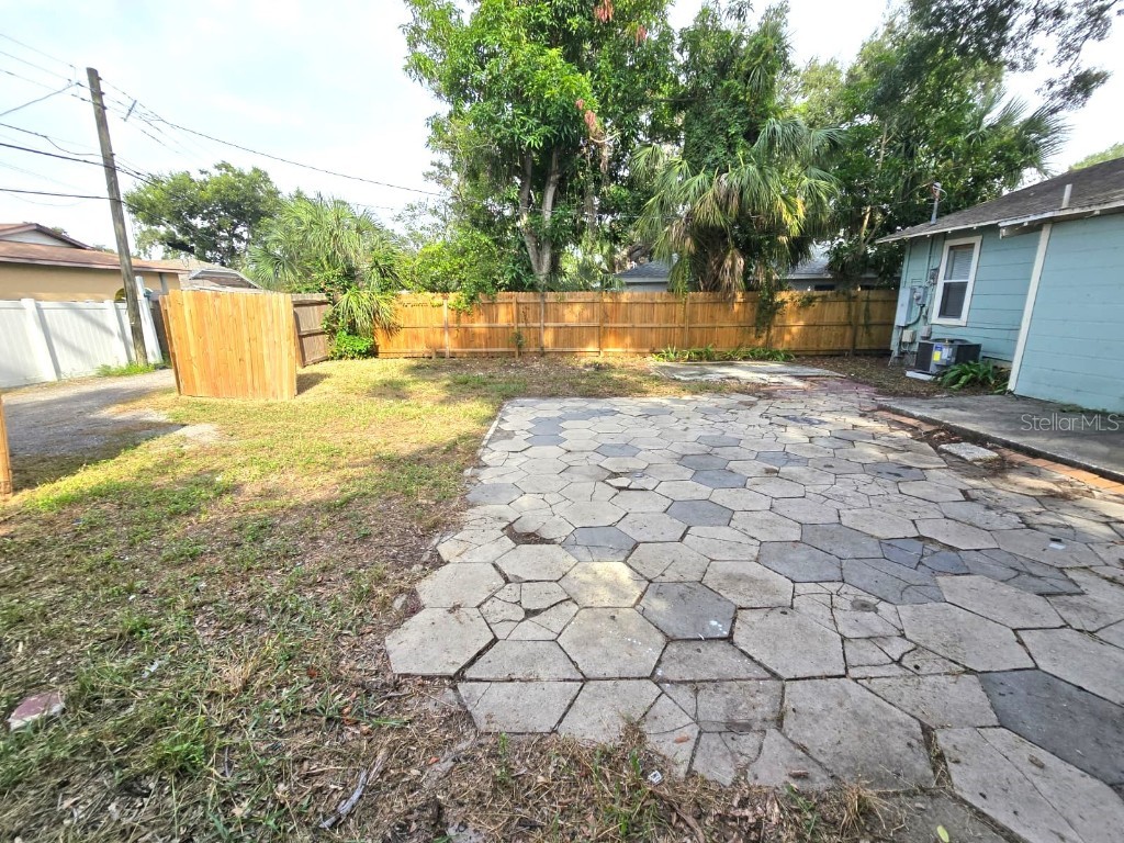 835 Newton Avenue S Saint Petersburg FL 33701 TB8428652 image25