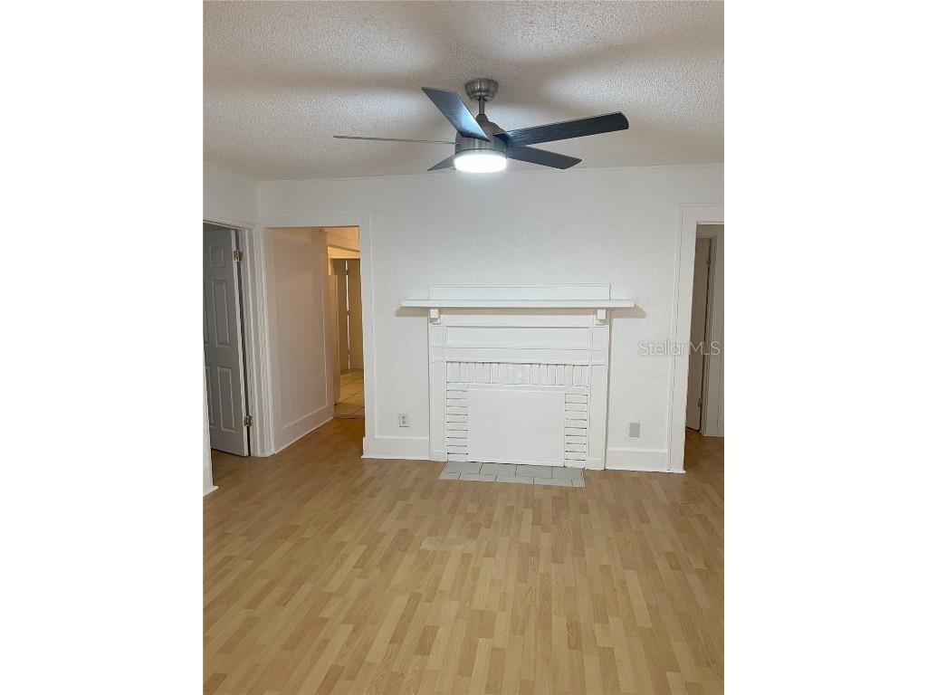 835 Newton Avenue S Saint Petersburg FL 33701 TB8428652 image3