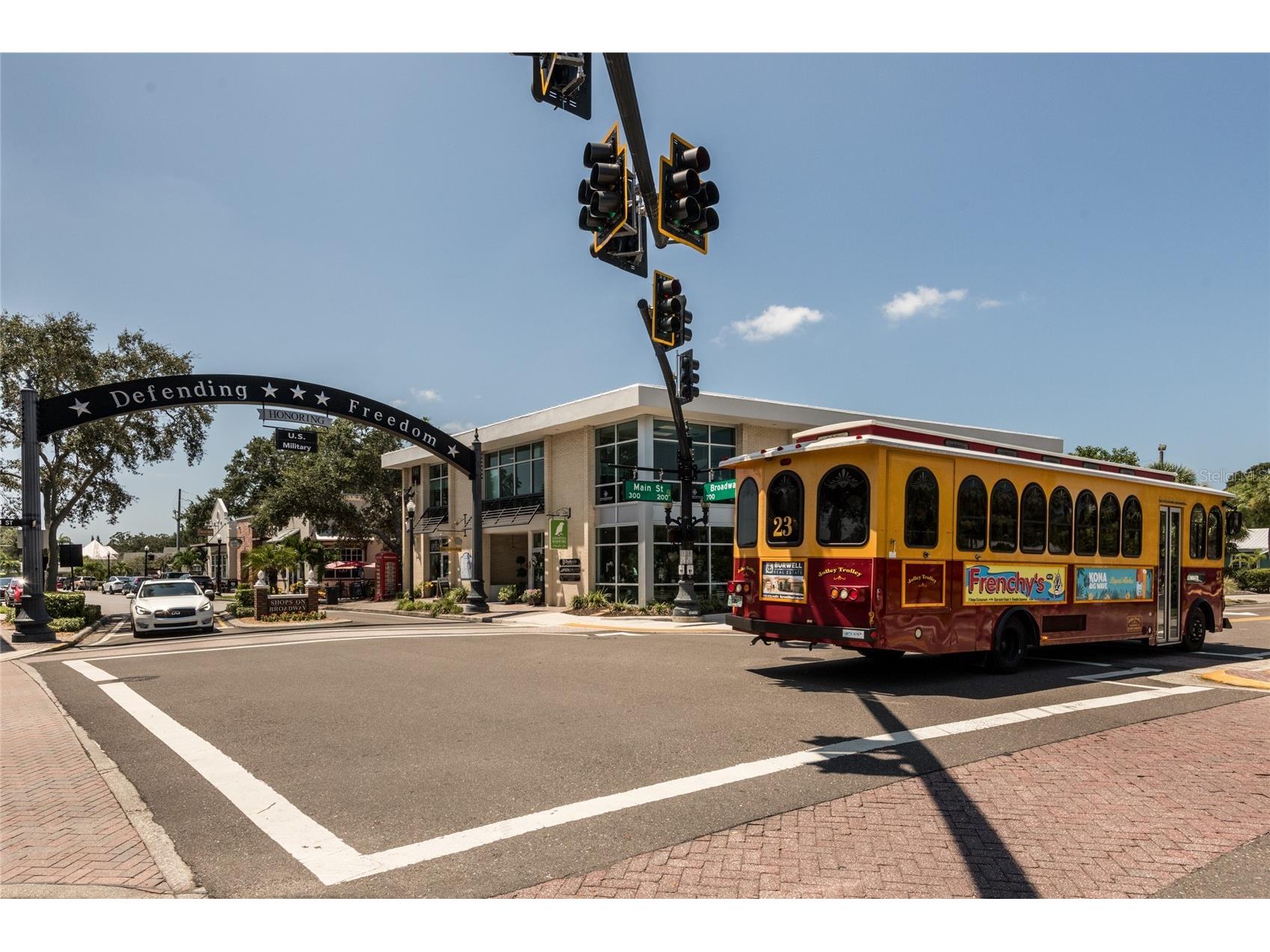 835 Oak Bend Lane Dunedin FL 34698 TB8461776 image30