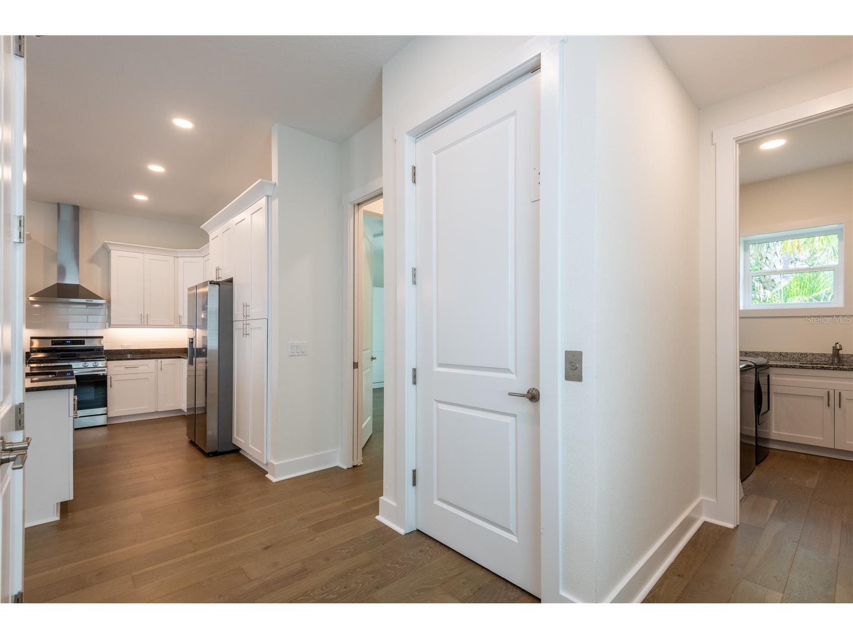 835 Oak Bend Lane Dunedin FL 34698 TB8461776 image6