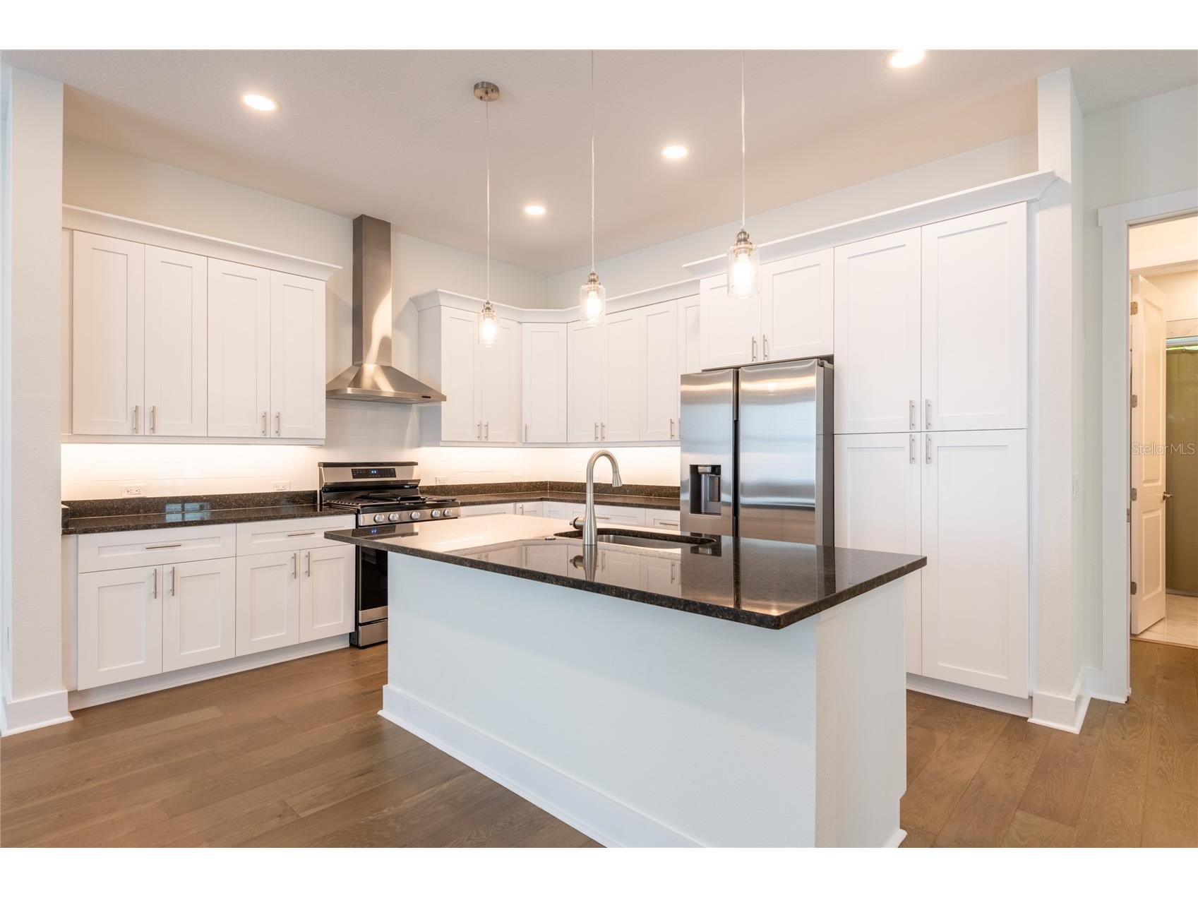 835 Oak Bend Lane Dunedin FL 34698 TB8461776 image7