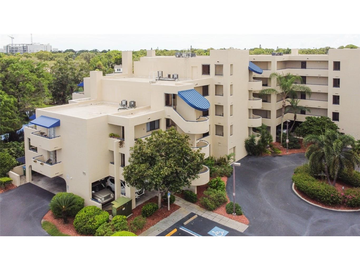 835 Osprey Avenue #315 Sarasota FL 34236 A4613429 image1