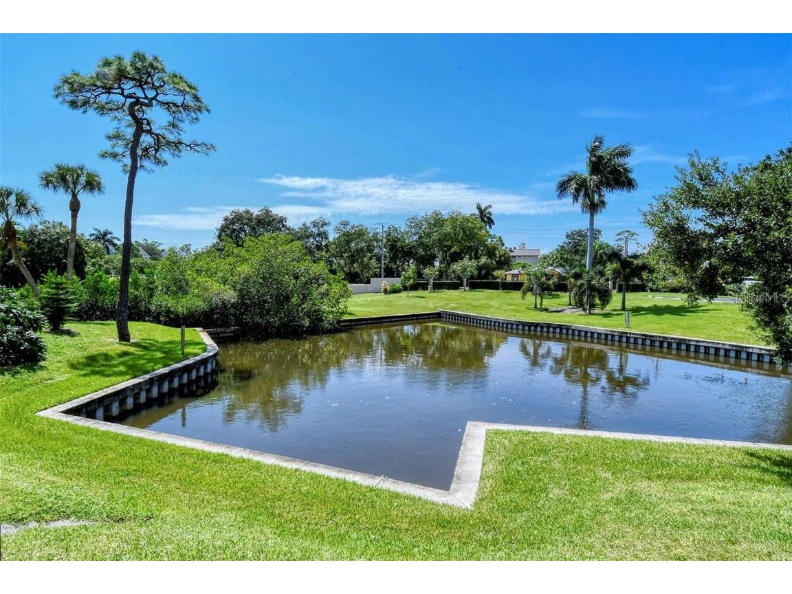 835 S Osprey Avenue #201 Sarasota FL 34236 A4676244 image35