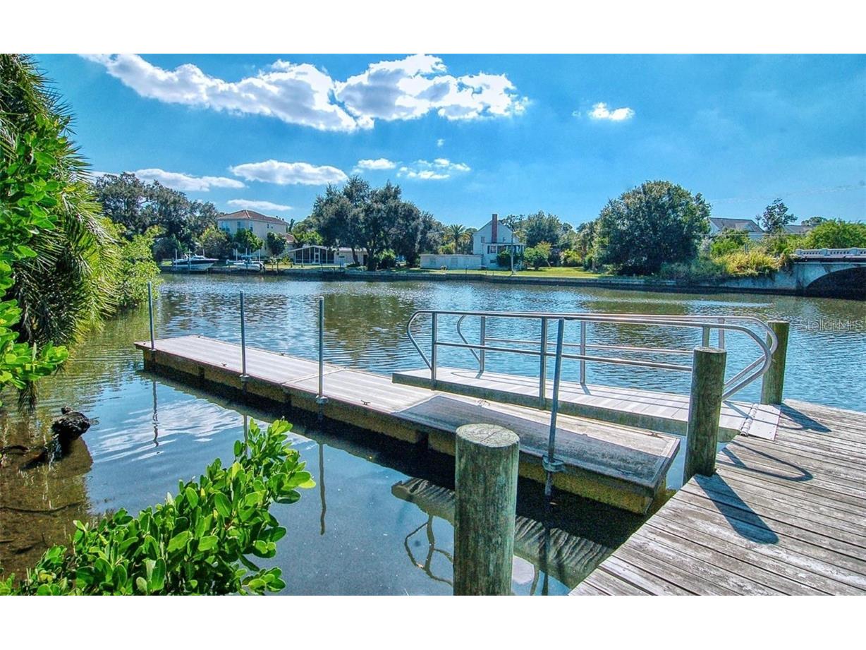 835 S Osprey Avenue #201 Sarasota FL 34236 A4676244 image37