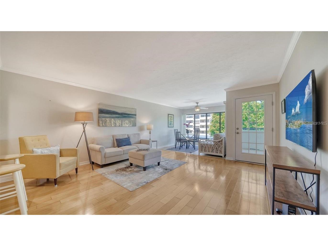 835 S Osprey Avenue #201 Sarasota FL 34236 A4676244 image4