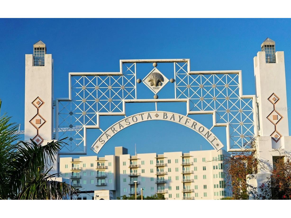 835 S Osprey Avenue #201 Sarasota FL 34236 A4676244 image57