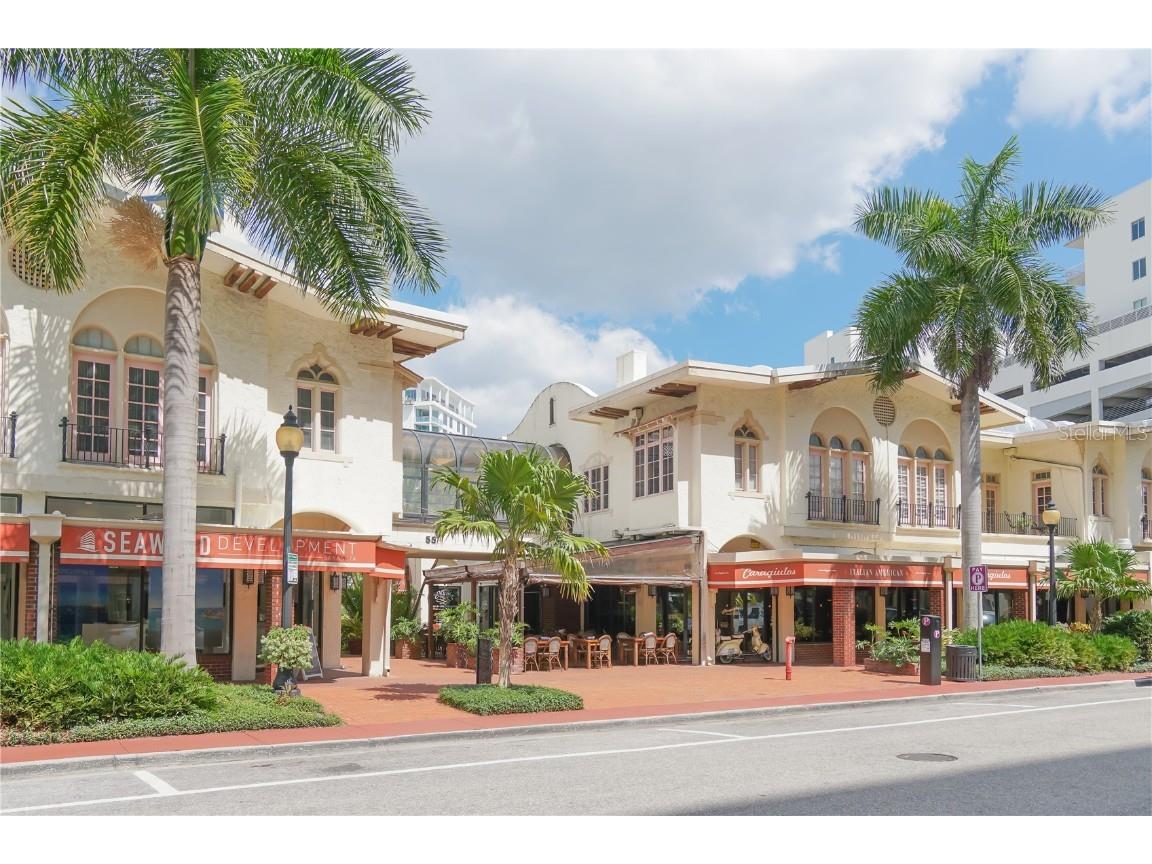 835 S Osprey Avenue #201 Sarasota FL 34236 A4676244 image68