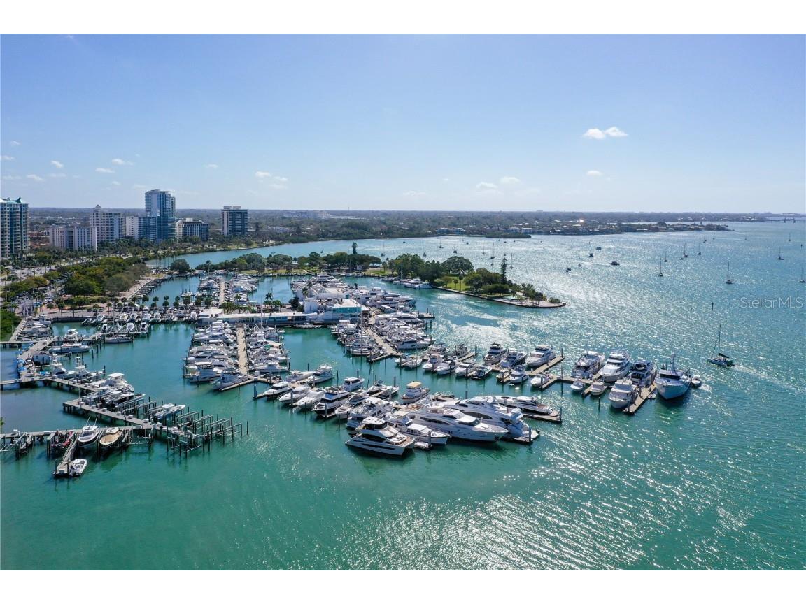 835 S Osprey Avenue #201 Sarasota FL 34236 A4676244 image77