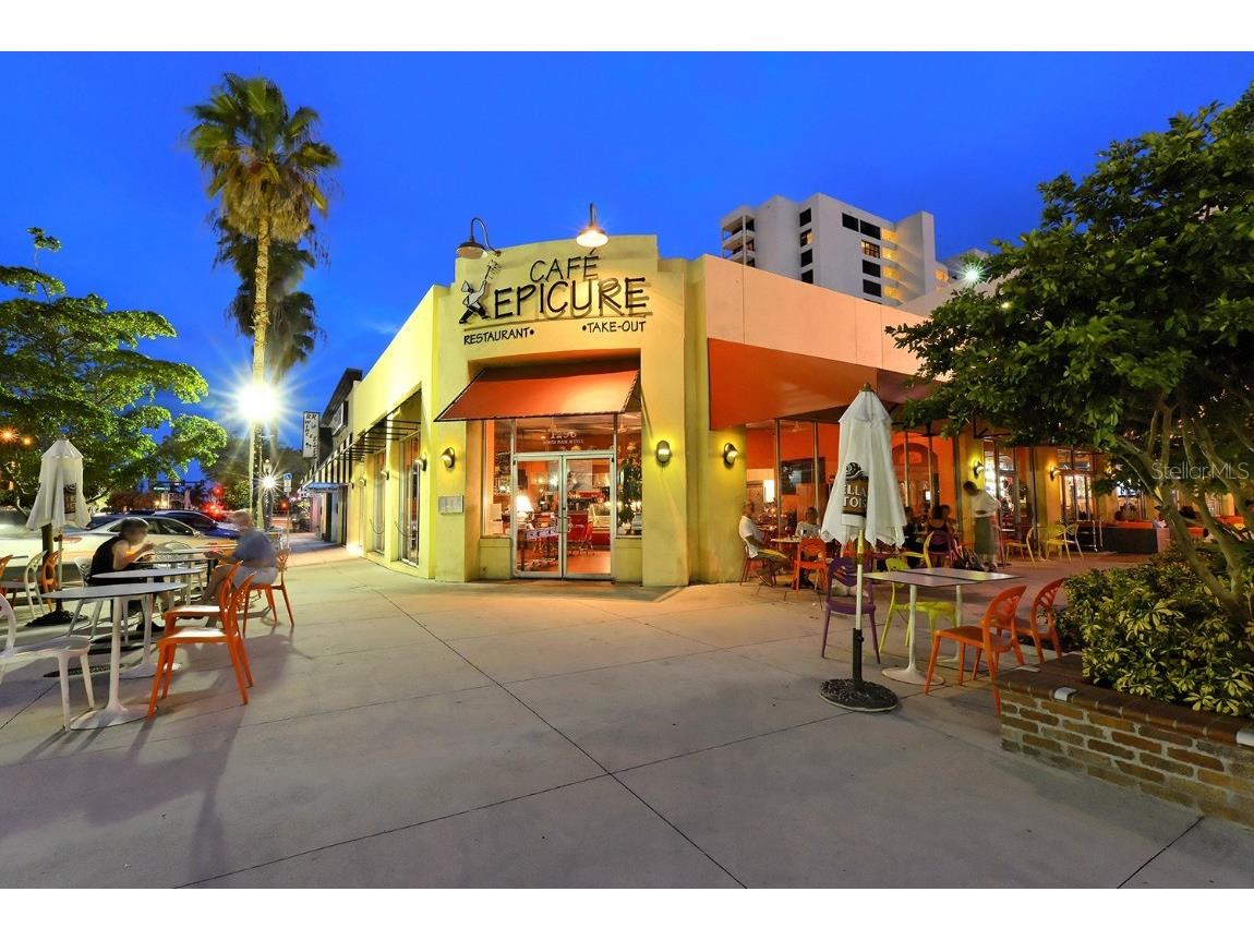 835 S Osprey Avenue #201 Sarasota FL 34236 A4676244 image86